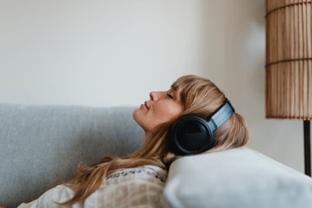 Music therapy linked to reduced postoperative pain | Image Credit: © rawpixel.com - © rawpixel.com - stock.adobe.com.